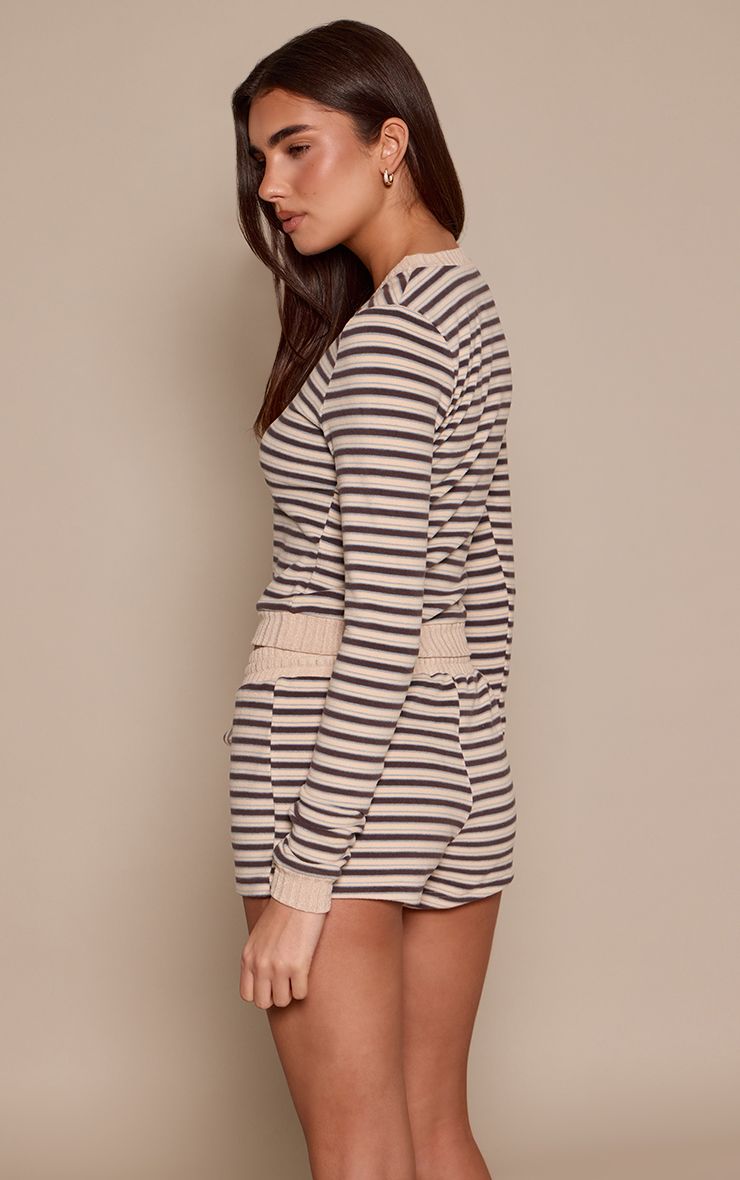 https://mediahub.prettylittlething.com/cnp6439_light%20brown_xl_1