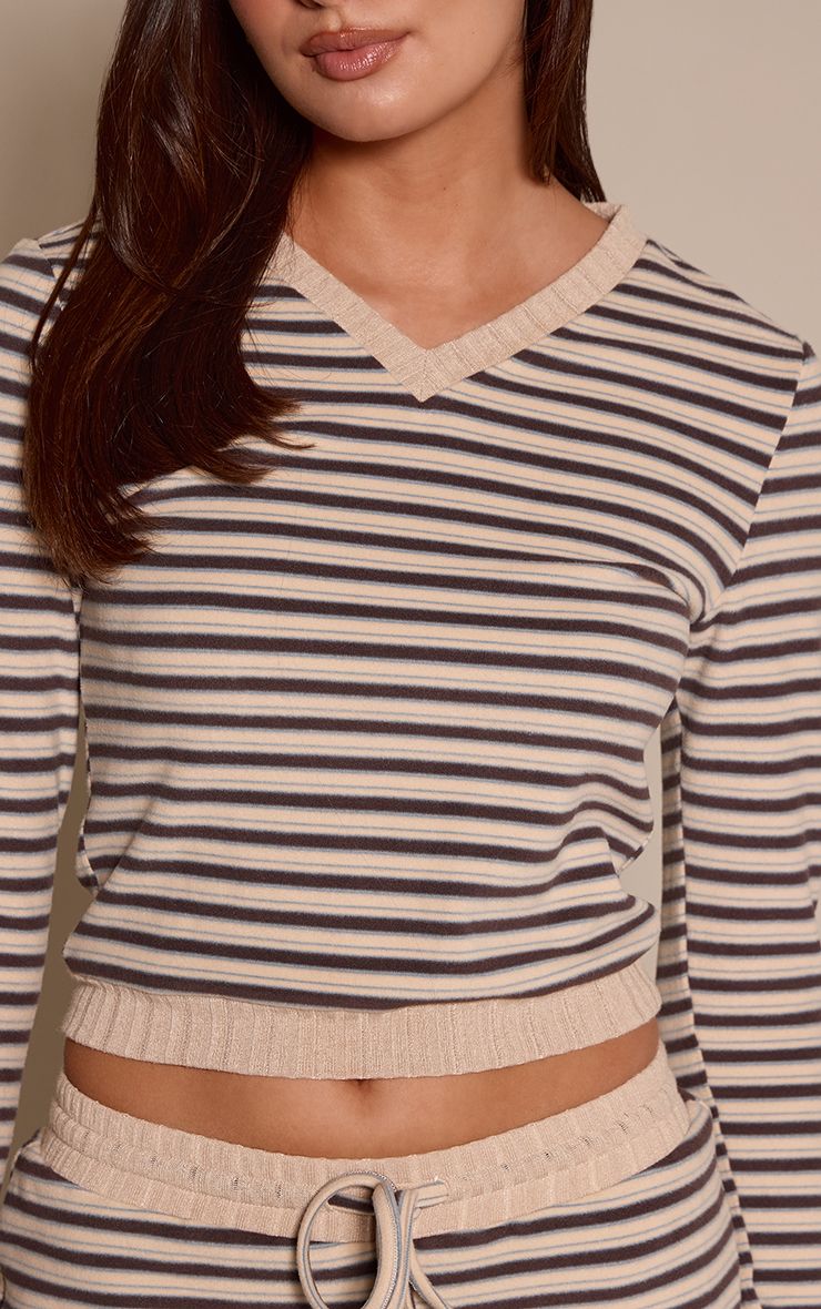 https://mediahub.prettylittlething.com/cnp6439_light%20brown_xl_3