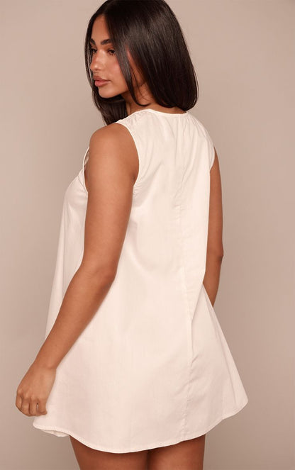 https://mediahub.prettylittlething.com/cnp6454_white_xl_1