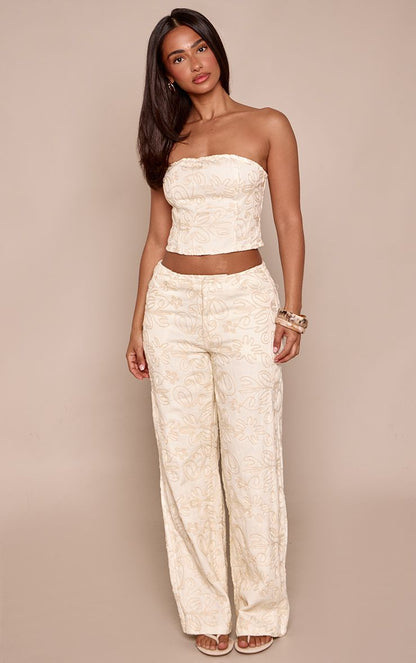 https://mediahub.prettylittlething.com/cnp6495_ecru_xl