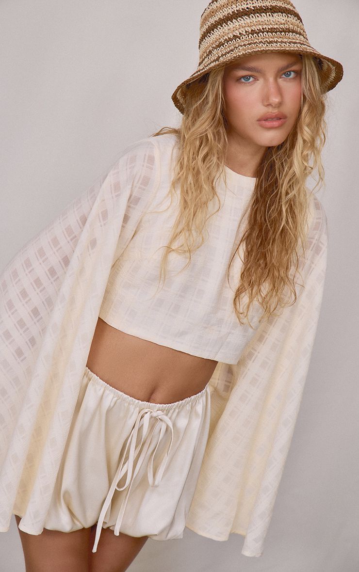 https://mediahub.prettylittlething.com/cnp6753_cream_xl