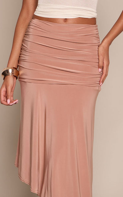 https://mediahub.prettylittlething.com/cnp7063_taupe_xl_3