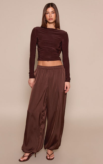 https://mediahub.prettylittlething.com/cnp7101_chocolate%20brown_xl_2