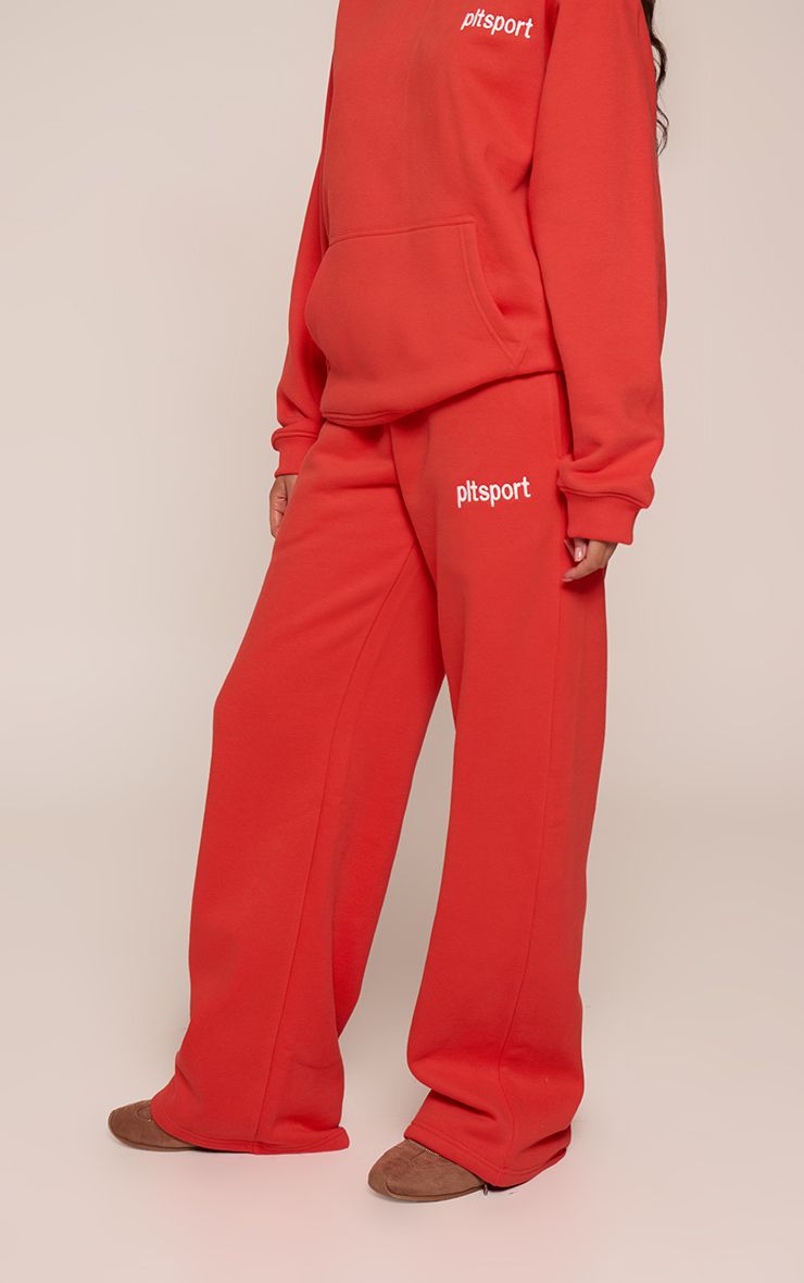 https://mediahub.prettylittlething.com/cnp7141_red_xl_1