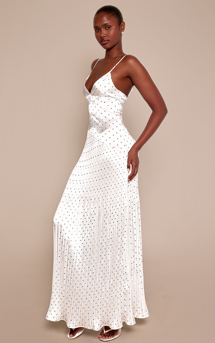 https://mediahub.prettylittlething.com/cnp7160_white_xl_2