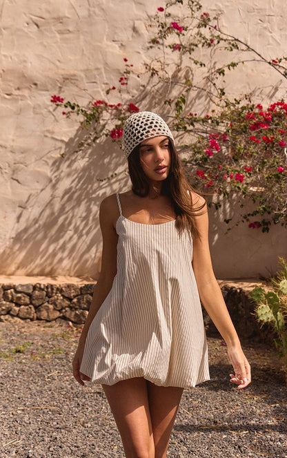 https://mediahub.prettylittlething.com/cnp7195_cream_xl_3