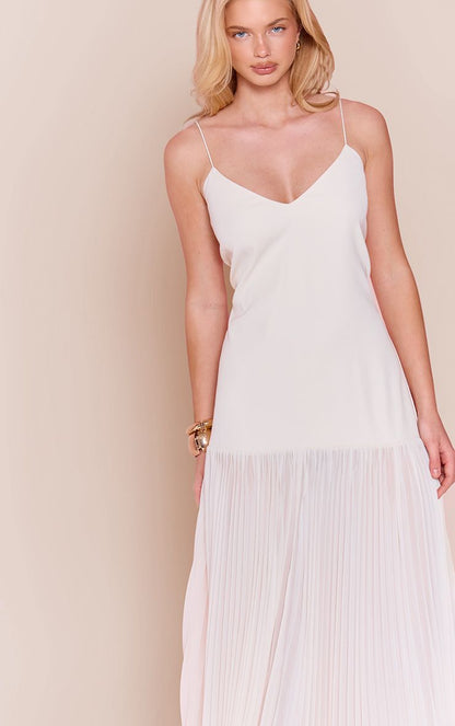https://mediahub.prettylittlething.com/cnp7196_cream_xl_3