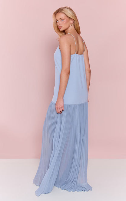 https://mediahub.prettylittlething.com/cnp7197_light%20blue_xl_1