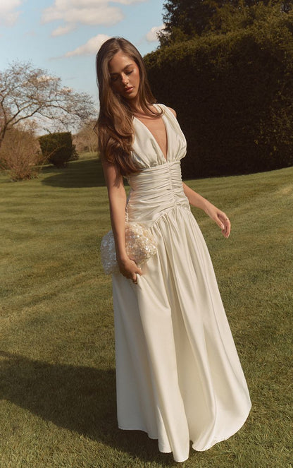 https://mediahub.prettylittlething.com/cnp7199_white_xl_4