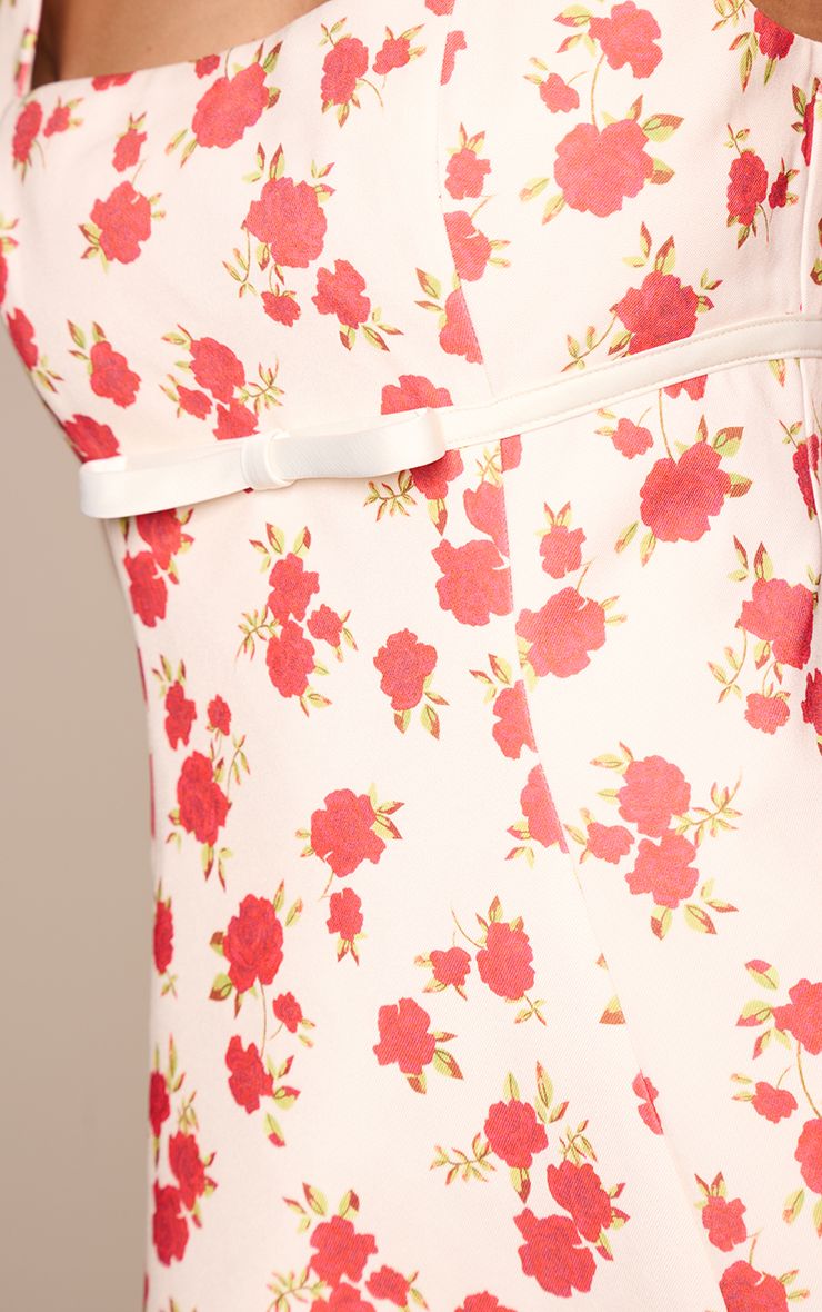 https://mediahub.prettylittlething.com/cnp7370_cream%20floral_xl_3