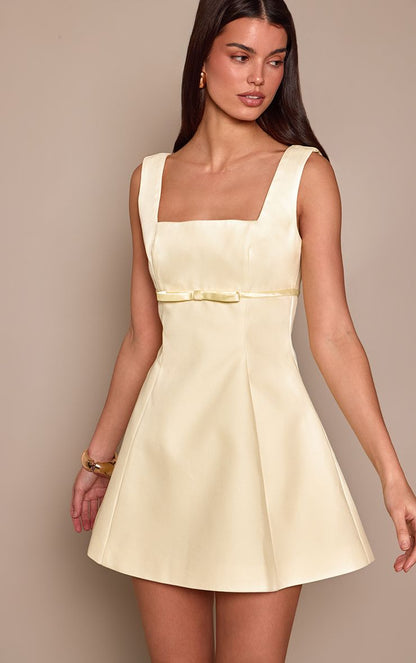 https://mediahub.prettylittlething.com/cnp7389_lemon_xl