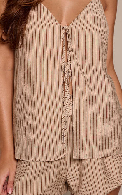 https://mediahub.prettylittlething.com/cnp7404_beige_xl_3