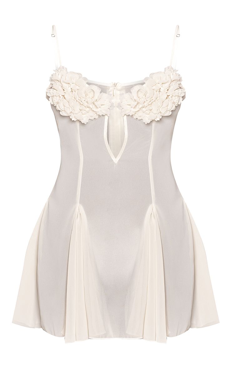 https://mediahub.prettylittlething.com/cnp7410_cream_xl_4