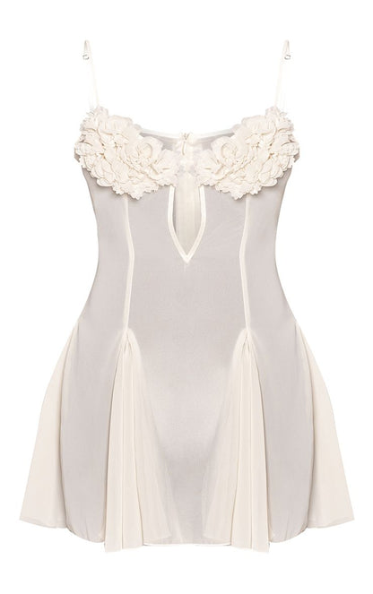 https://mediahub.prettylittlething.com/cnp7410_cream_xl_4