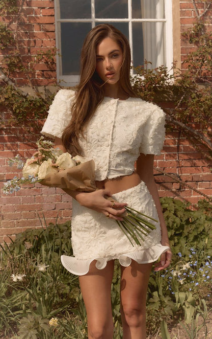 https://mediahub.prettylittlething.com/cnp7473_cream_xl_2