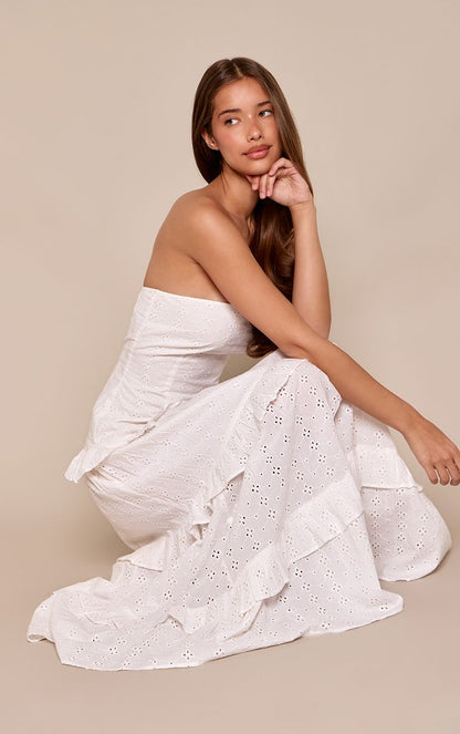 https://mediahub.prettylittlething.com/cnp7552_white_xl