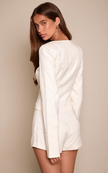 https://mediahub.prettylittlething.com/cnp7755_cream_xl_1