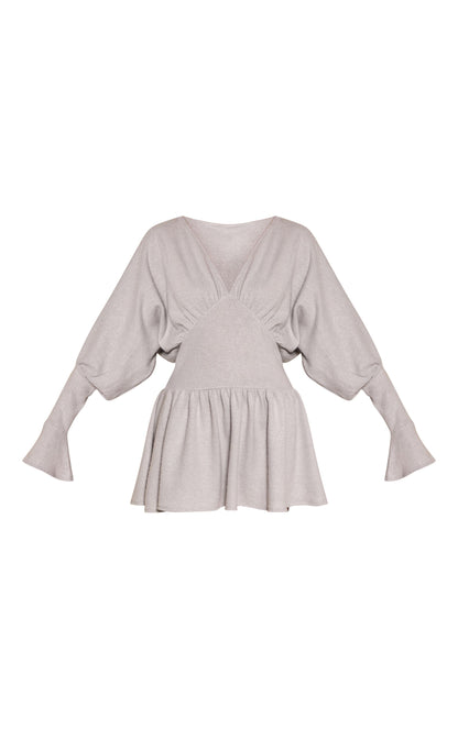 https://mediahub.prettylittlething.com/cnp7771_light%20grey_xl_4