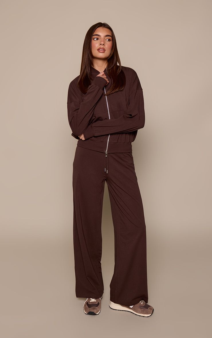 https://mediahub.prettylittlething.com/cnp7789_chocolate_xl_2