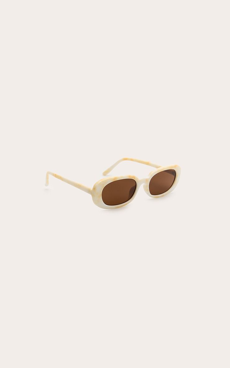https://mediahub.prettylittlething.com/cnp7829_cream_xl_2