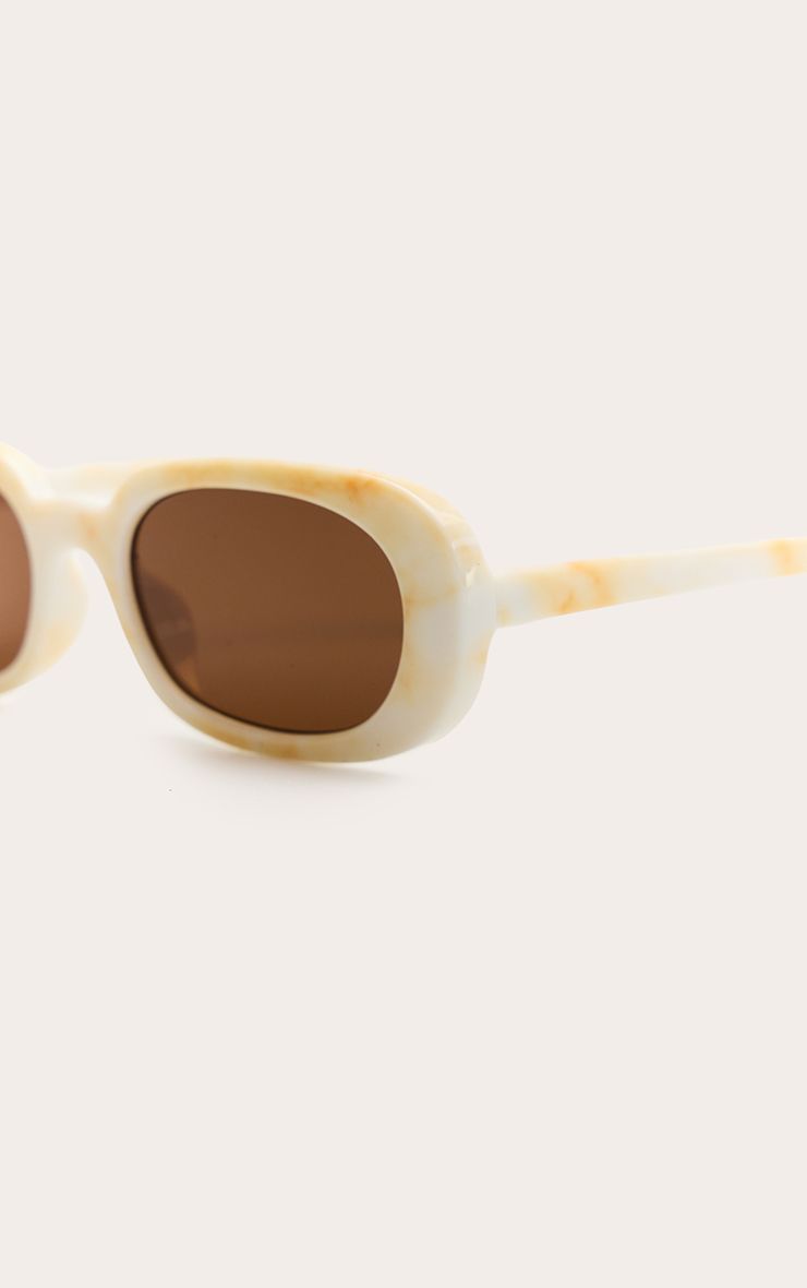 https://mediahub.prettylittlething.com/cnp7829_cream_xl_3