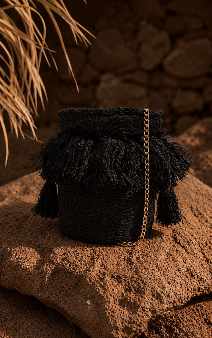 https://mediahub.prettylittlething.com/cnp7924_black_xl