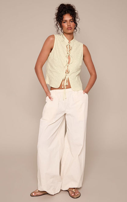 https://mediahub.prettylittlething.com/cnp8058_butter%20yellow_xl_2