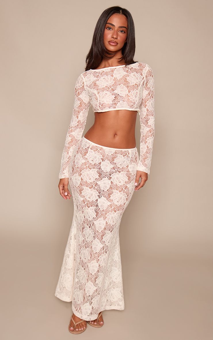 https://mediahub.prettylittlething.com/cnp8091_cream_xl_2