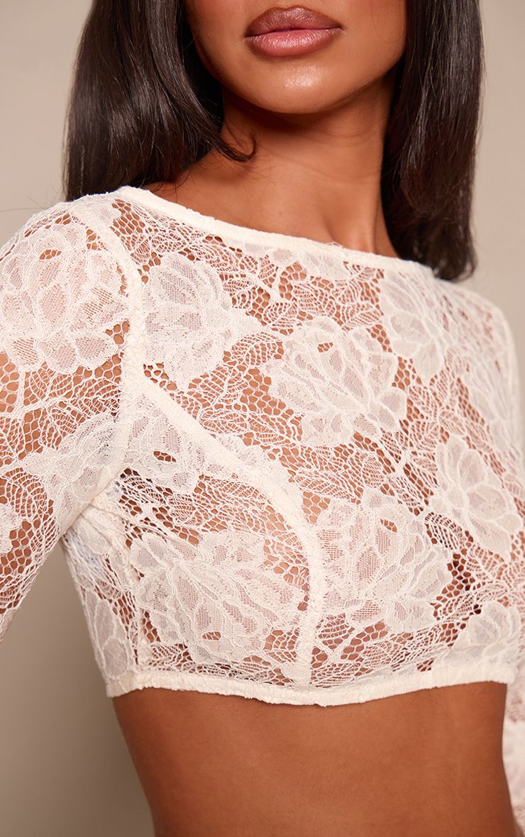 https://mediahub.prettylittlething.com/cnp8091_cream_xl_3