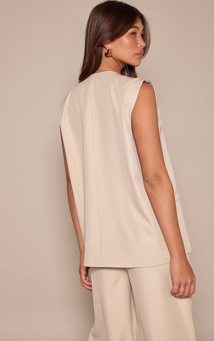 https://mediahub.prettylittlething.com/cnp8100_almond_xl_1