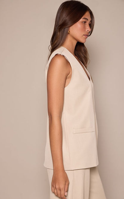 https://mediahub.prettylittlething.com/cnp8100_almond_xl_3
