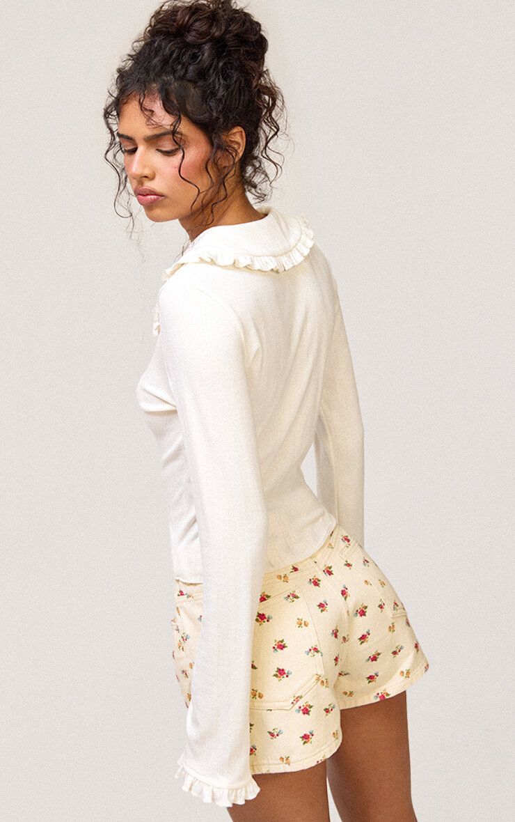 https://mediahub.prettylittlething.com/cnp8206_cream_xl_1