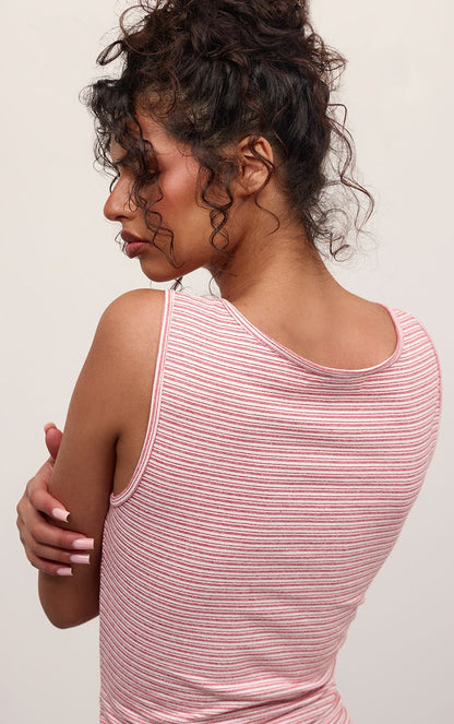 https://mediahub.prettylittlething.com/cnp8321_red_xl_2