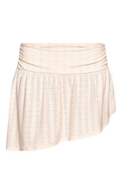 https://mediahub.prettylittlething.com/cnp8345_cream_xl_5