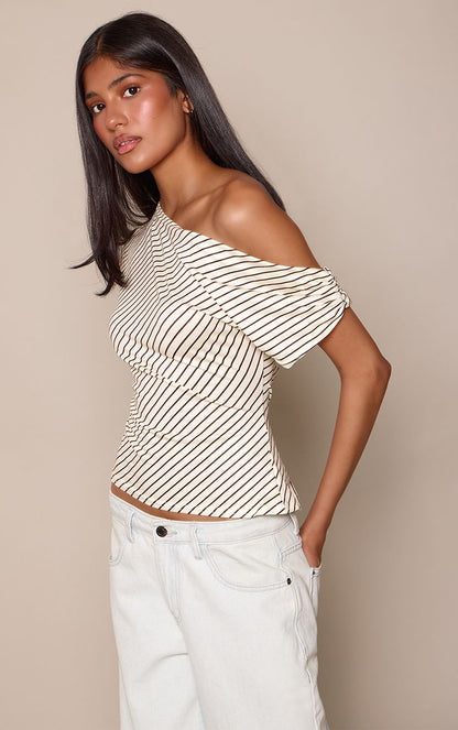 https://mediahub.prettylittlething.com/cnp8384_lemon_xl_3