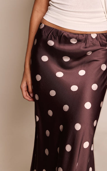 https://mediahub.prettylittlething.com/cnp8632_brown_xl_3