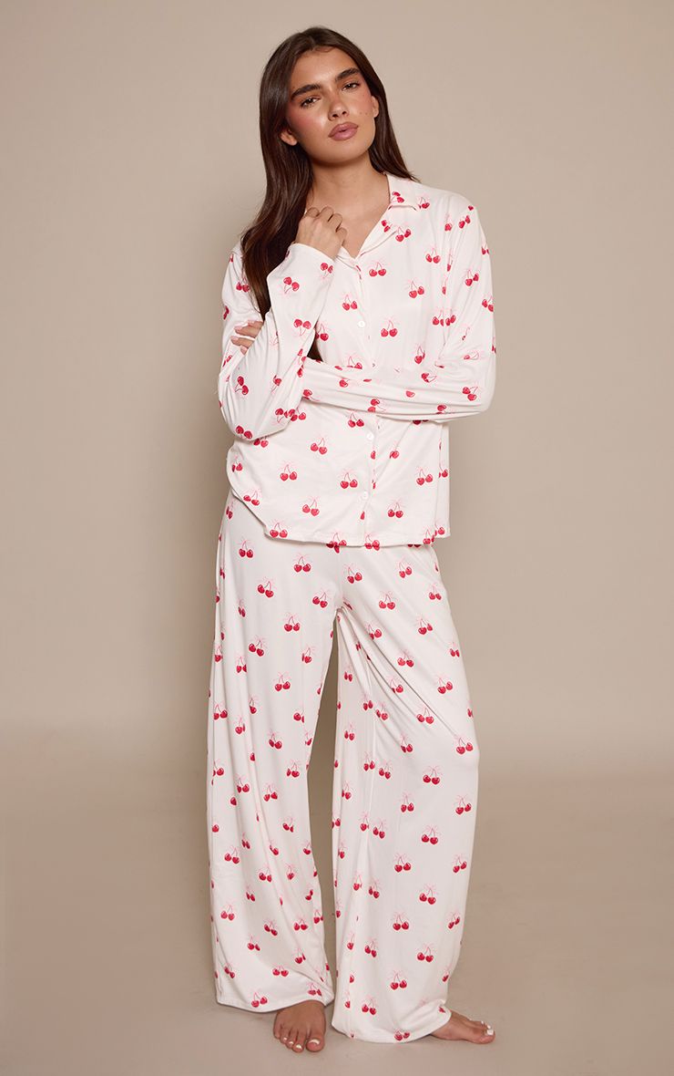 https://mediahub.prettylittlething.com/cnp8662_cream_xl_2