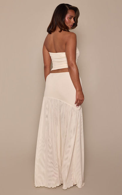 https://mediahub.prettylittlething.com/cnp8732_cream_xl_2