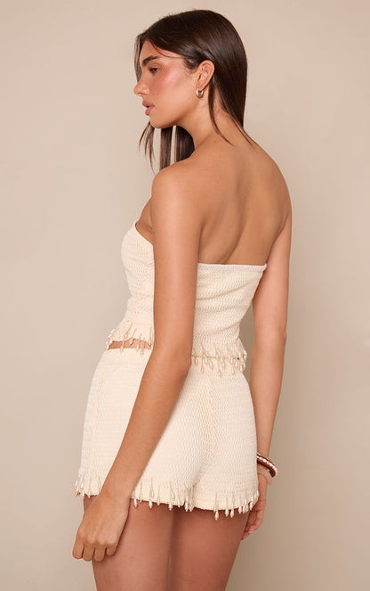 https://mediahub.prettylittlething.com/cnp8746_cream_xl_1