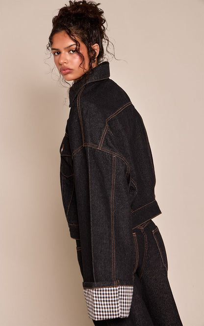https://mediahub.prettylittlething.com/cnp8797_raw%20indigo%20wash_xl_1