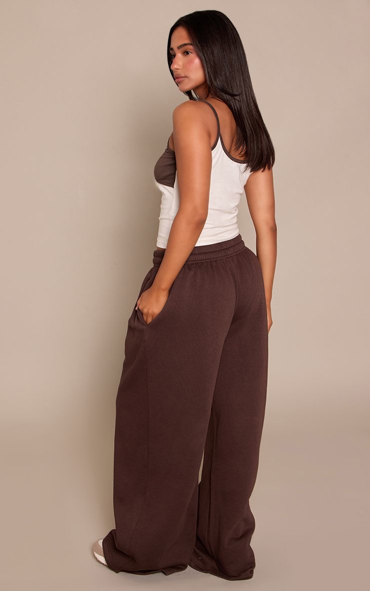 https://mediahub.prettylittlething.com/cnp9222_chocolate_xl_2