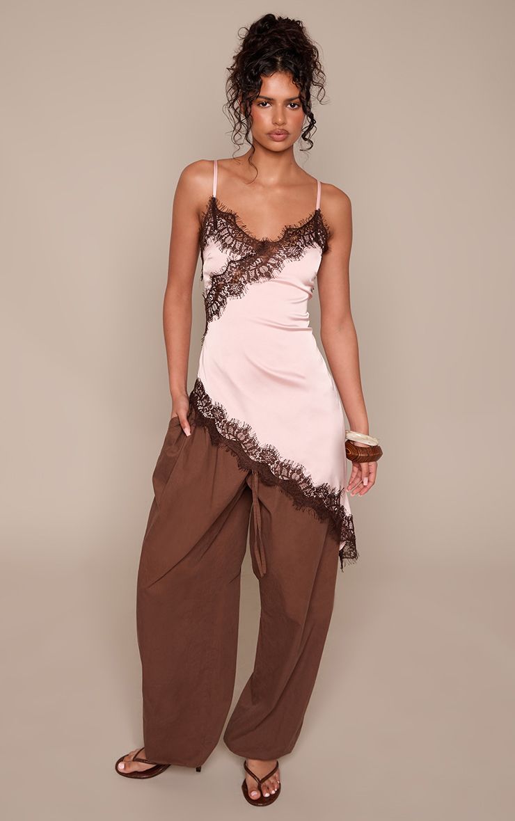 https://mediahub.prettylittlething.com/cnp9239_light%20pink_xl_2