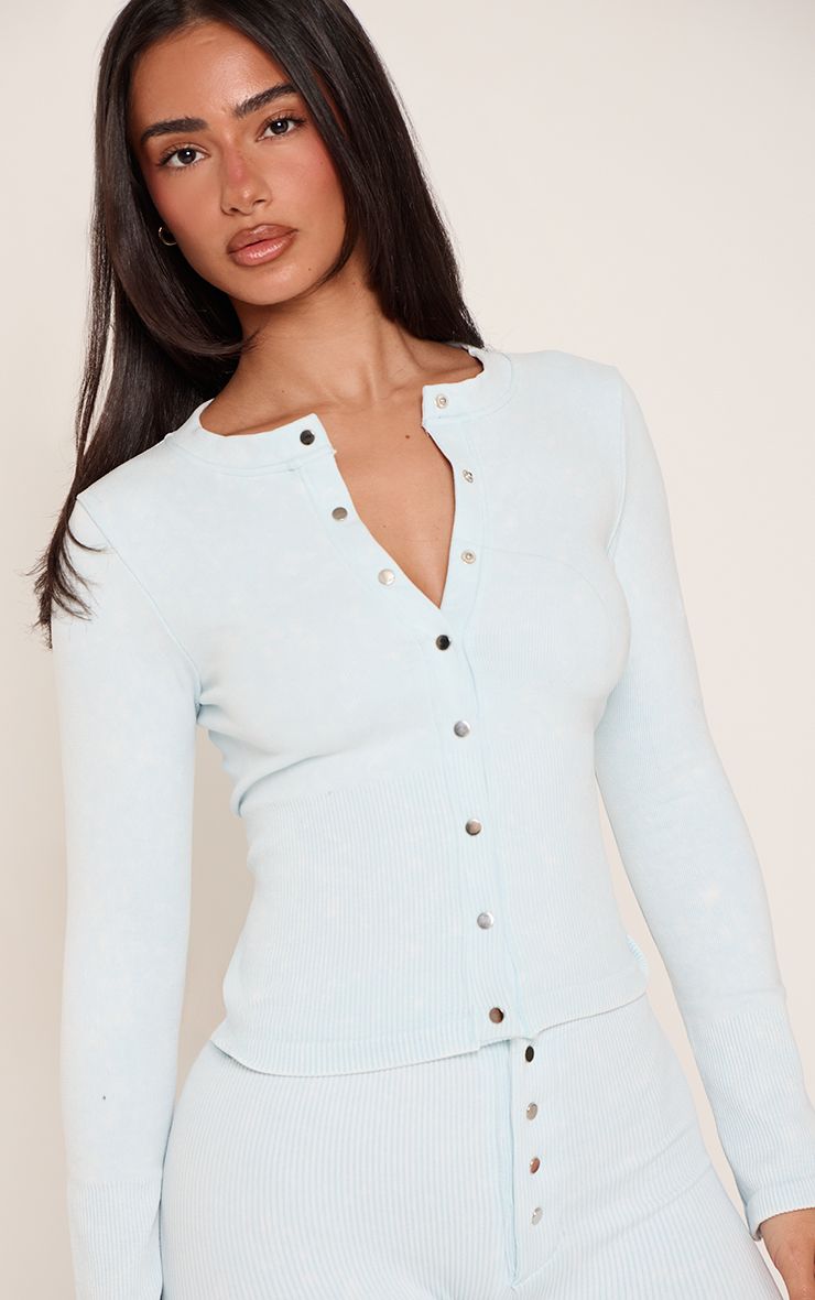 https://mediahub.prettylittlething.com/cnp9257_light%20blue_xl_3