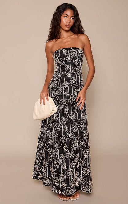 https://mediahub.prettylittlething.com/cnp9475_black_xl