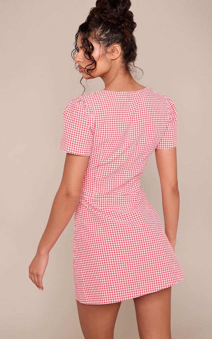https://mediahub.prettylittlething.com/cnp9485_red_xl_1