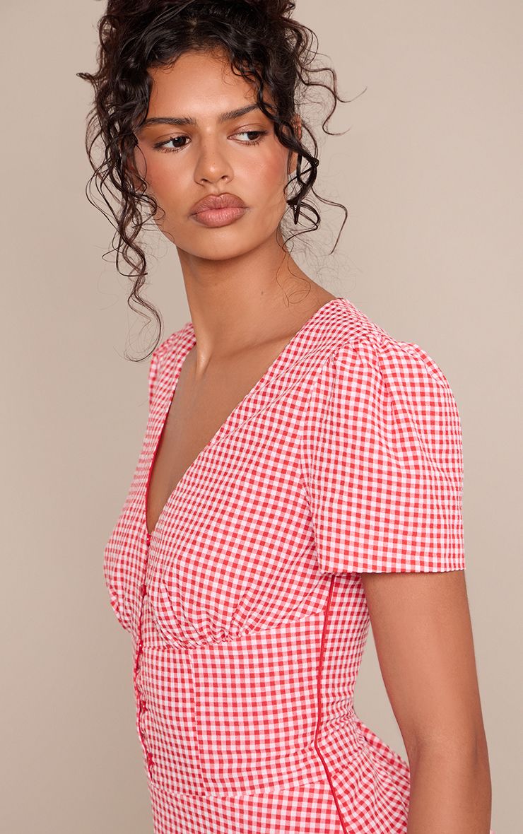 https://mediahub.prettylittlething.com/cnp9485_red_xl_3