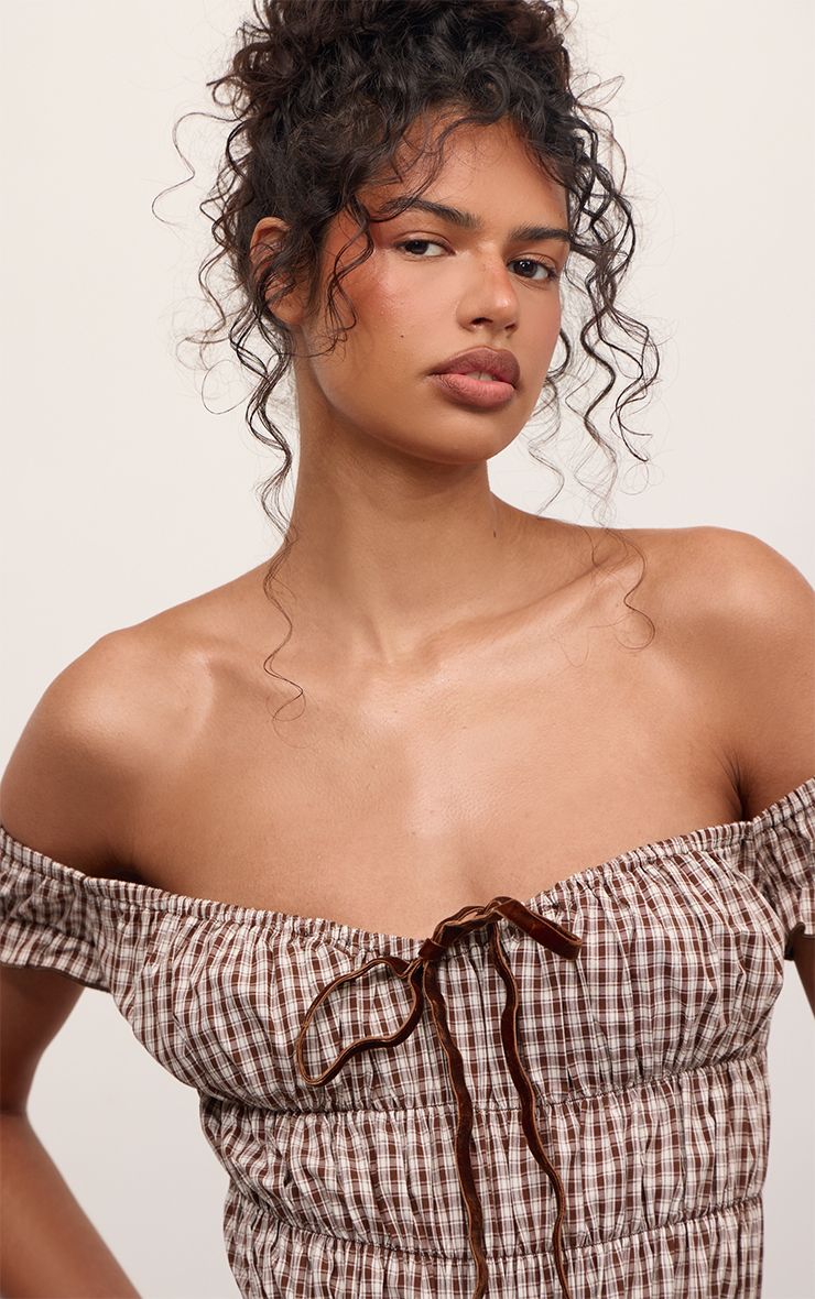 https://mediahub.prettylittlething.com/cnp9555_chocolate_xl_3