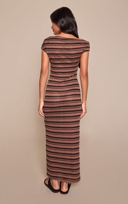 https://mediahub.prettylittlething.com/cnp9595_chocolate_xl_1