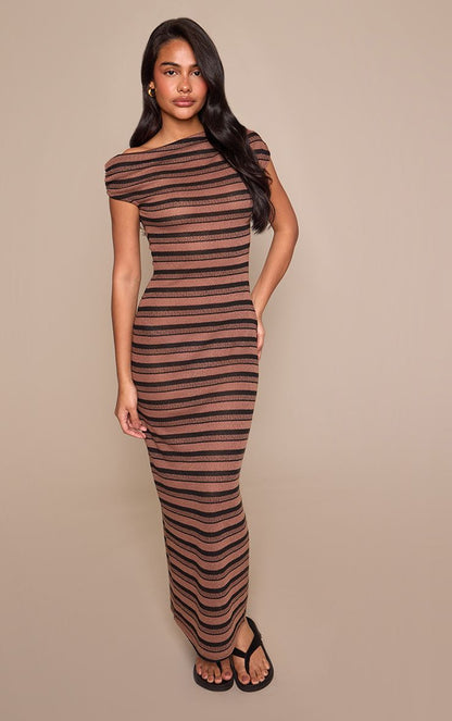https://mediahub.prettylittlething.com/cnp9595_chocolate_xl_2