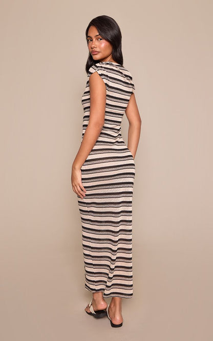 https://mediahub.prettylittlething.com/cnp9599_black_xl_1